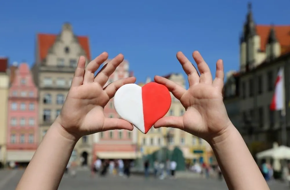 shutterstock 2148156213